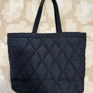 VERA BRADLEY EAST WEST TOTE